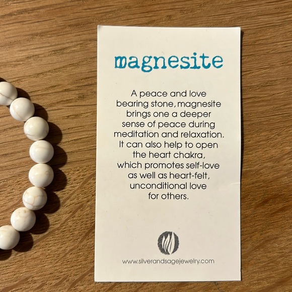 Silver & Sage Magnesite Bead Bracelet Peace/Love - Picture 4 of 4